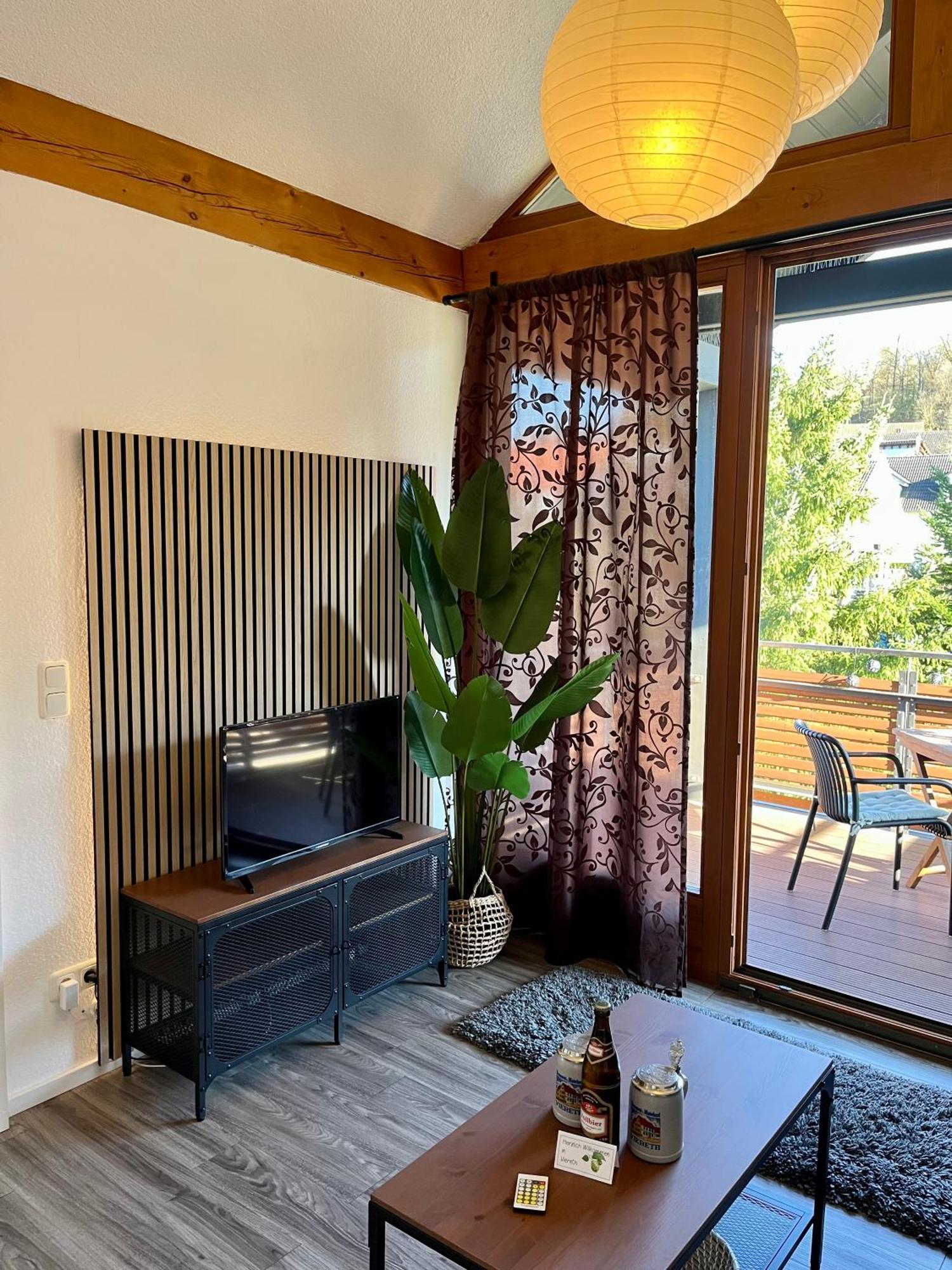 Appartement Mit Blick Ins Gruene Viereth-Trunstadt Exterior photo